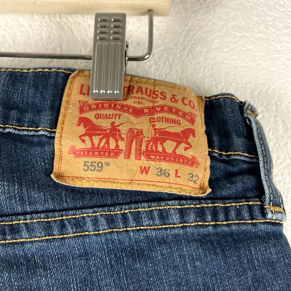 Levis 559 Relaxed Straight Jeans Mens 36x32‎ Blue Dark Wash Faded Casual